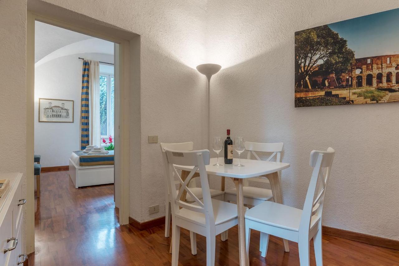 Cs Piazza Venezia Apartment Рим Экстерьер фото