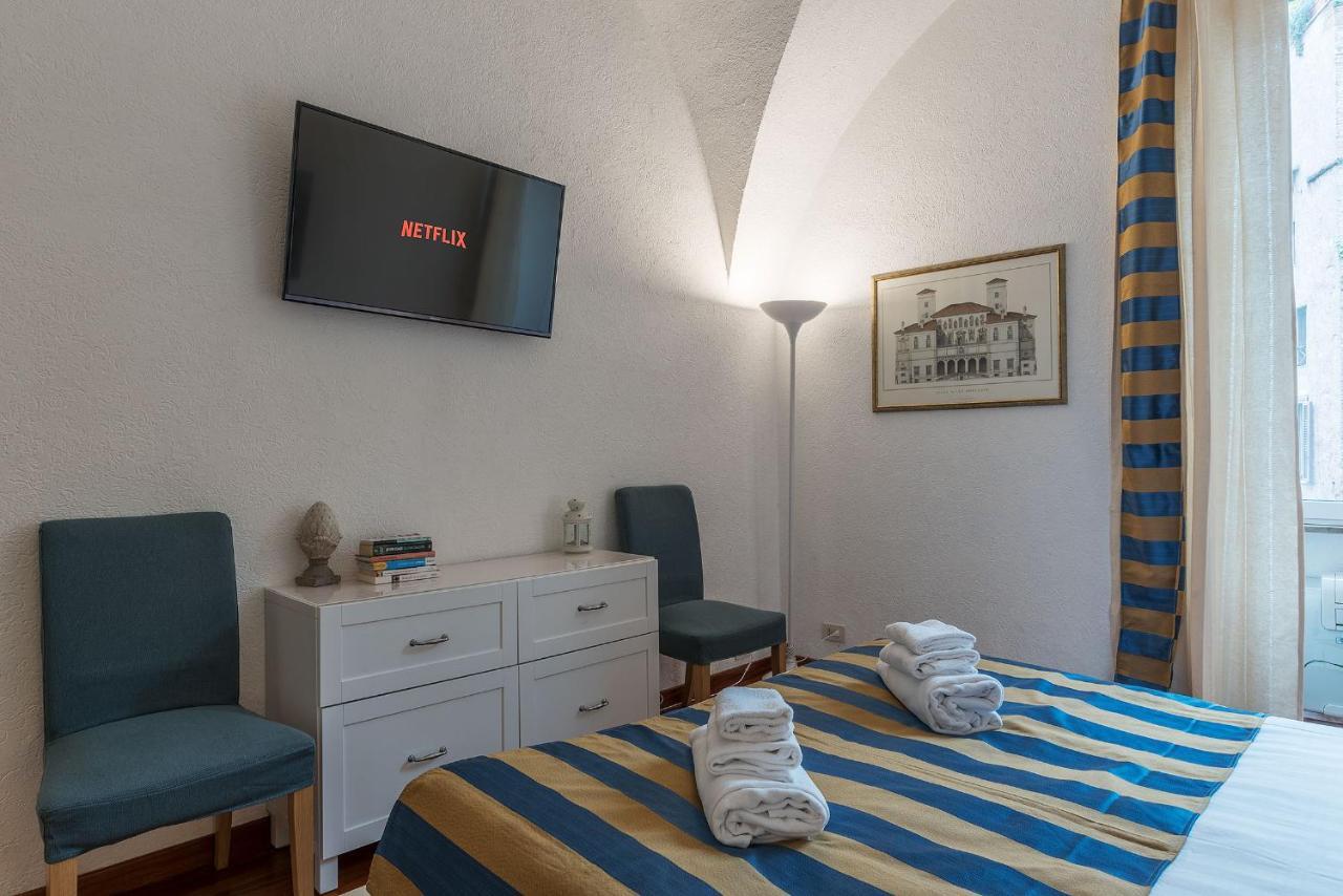 Cs Piazza Venezia Apartment Рим Экстерьер фото